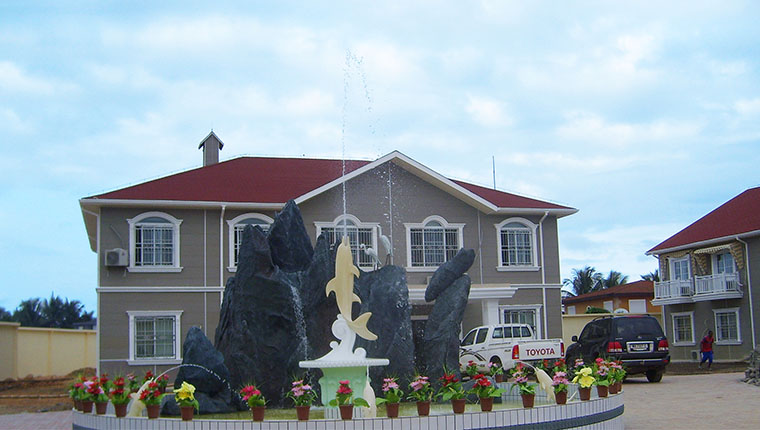 Villa de Acero Ligero