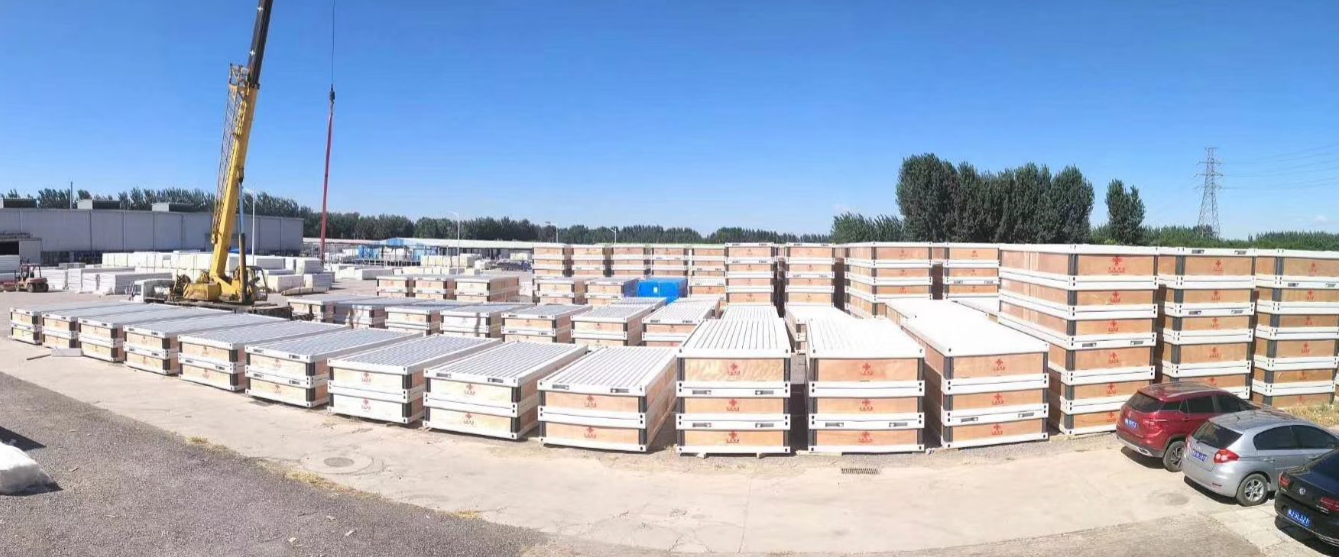 Fold out container house 