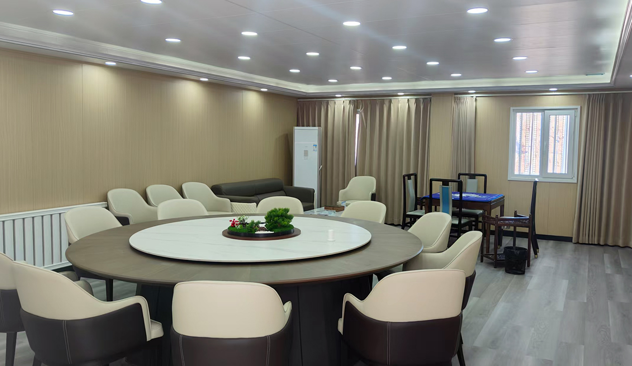 Ciudad de Xinjiang Hami Construcción Central de Santanghu Octava Oficina Proyecto de campamento de estación de energía eólica