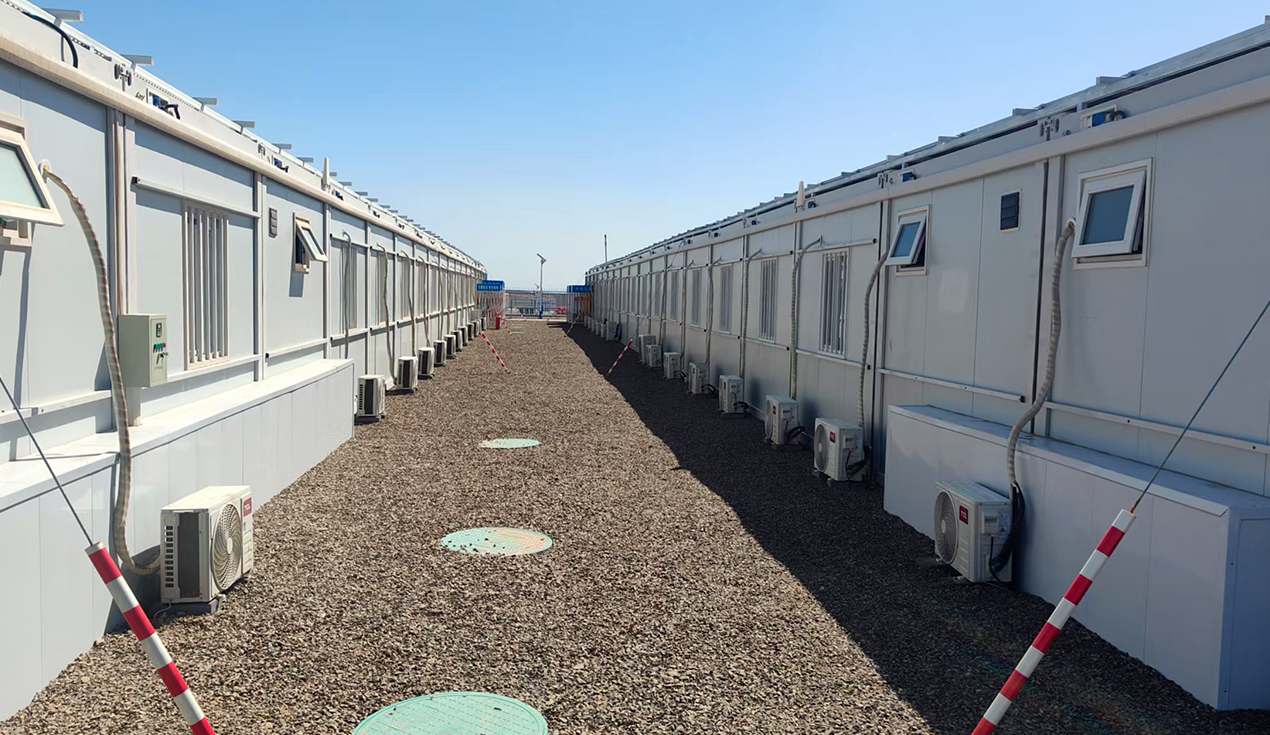 Ciudad de Xinjiang Hami Construcción Central de Santanghu Octava Oficina Proyecto de campamento de estación de energía eólica