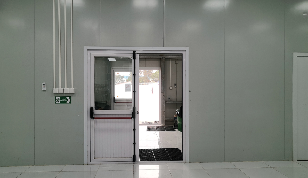 Proyecto de campamento de oficina química en Indonesia y China